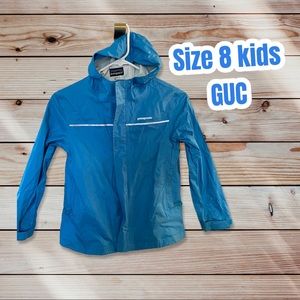 Patagonia Size 8 GUC rain spring jacket